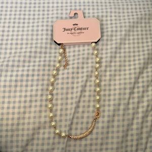 Juicy Couture Pearl necklace